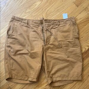 Men's Tan Shorts